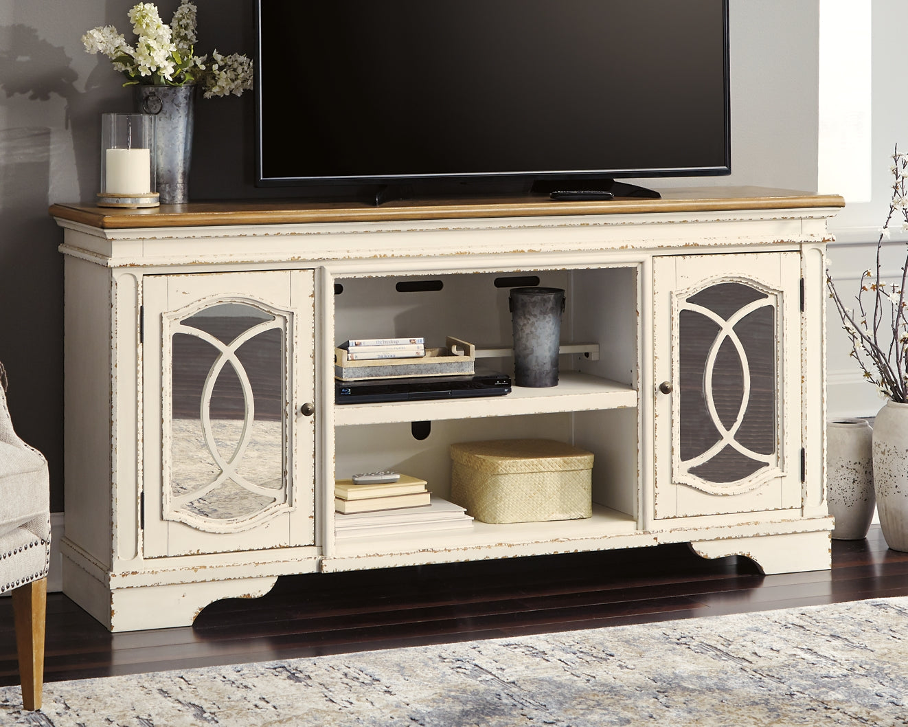 Realyn fireplace tv deals stand