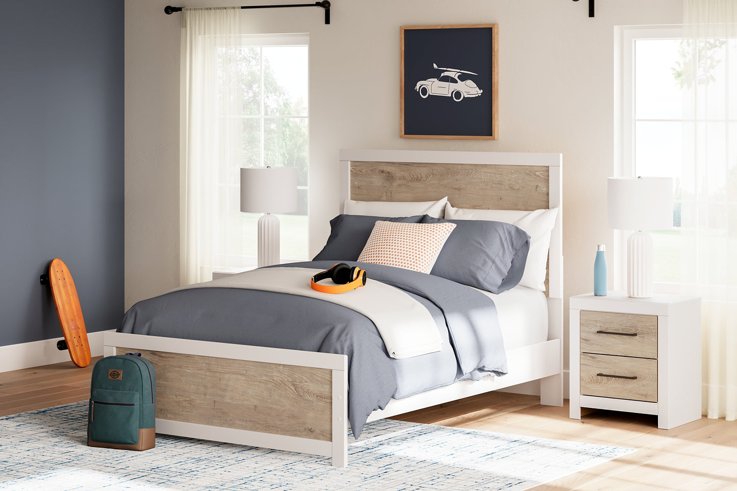 Charbitt Full Panel Bed with Nightstand